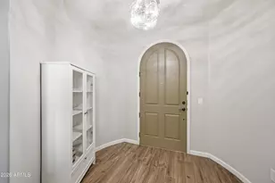 838 S Huish Dr, Gilbert, AZ 85296 - Photo 4