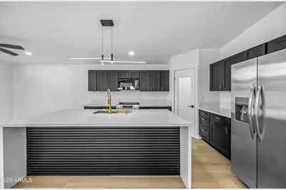 1246 E Winter Drive, Phoenix, AZ 85020 - Photo 12