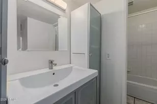 4211 E Palm Ln, Phoenix, AZ 85008 - Photo 20