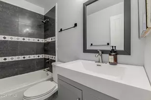 4211 E Palm Ln, Phoenix, AZ 85008 - Photo 22