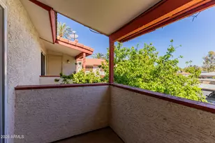 4211 E Palm Ln, Phoenix, AZ 85008 - Photo 10