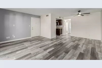 4211 E Palm Lane #208, Phoenix, AZ 85008 - Photo 8