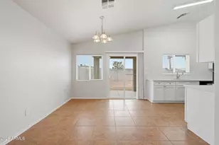 6216 S 16th Ln, Phoenix, AZ 85041 - Photo 10