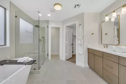 9035 W Yukon Drive, Peoria, AZ 85382 - Photo 16