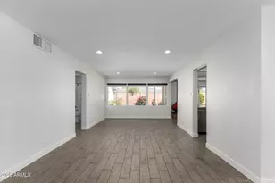 3930 E Oak St, Phoenix, AZ 85008 - Photo 8