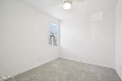 17864 W Fetlock Trail, Surprise, AZ 85387 - Photo 20