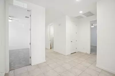 17864 W Fetlock Trail, Surprise, AZ 85387 - Photo 16