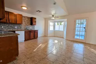 13608 N 40th Dr, Phoenix, AZ 85029 - Photo 8