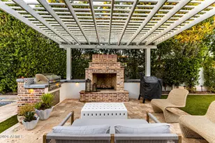 3904 E Carob Dr, Gilbert, AZ 85298 - Photo 58