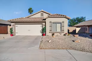 609 S 111th Pl, Mesa, AZ 85208 - Photo 2