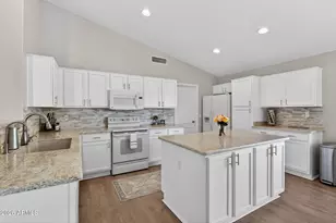 609 S 111th Pl, Mesa, AZ 85208 - Photo 10