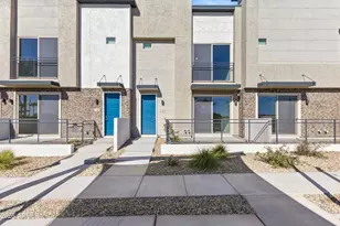 651 N Ironwood Dr, Apache Junction, AZ 85120 - Photo 2