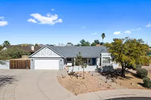 1827 N Sericin Cir, Mesa, AZ 85205 - Photo 2