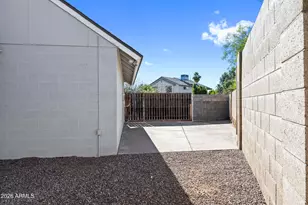 1827 N Sericin Cir, Mesa, AZ 85205 - Photo 26