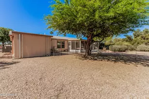 8230 E Coralbell Cir, Mesa, AZ 85208 - Photo 16