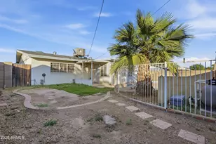 4045 W Montebello Ave, Phoenix, AZ 85019 - Photo 10