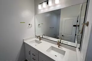 1822 E Chelsea Ln, Gilbert, AZ 85295 - Photo 18