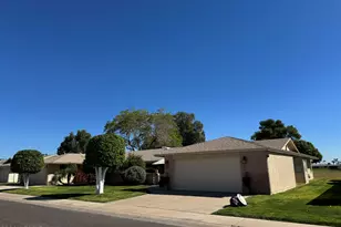9457 N 110th Ave, Sun City, AZ 85351 - Photo 1