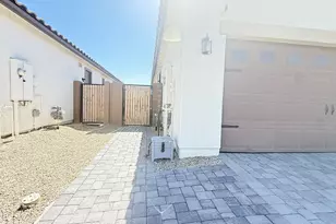 15689 W Woodlands Ave, Goodyear, AZ 85338 - Photo 14