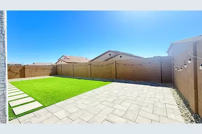 15689 W Woodlands Avenue, Goodyear, AZ 85338 - Photo 2