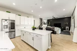 5964 E Sinclair St, Phoenix, AZ 85054 - Photo 26