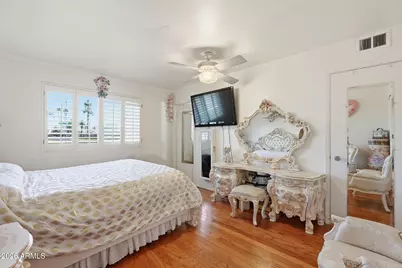 10402 N 105th Avenue, Sun City, AZ 85351 - Photo 10