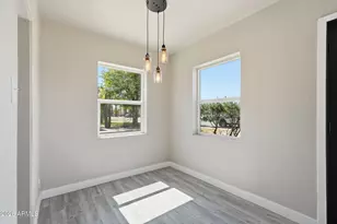 2239 N Edgemere St, Phoenix, AZ 85006 - Photo 6