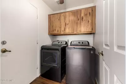 6321 W Beryl Avenue, Glendale, AZ 85302 - Photo 14