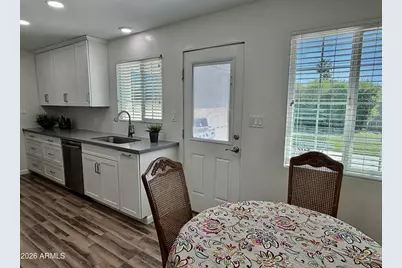 543 W 18th Street, Tempe, AZ 85281 - Photo 8