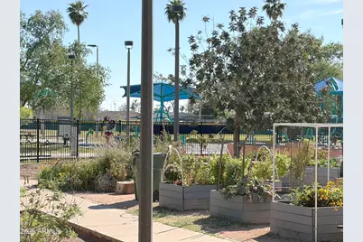 543 W 18th Street, Tempe, AZ 85281 - Photo 28