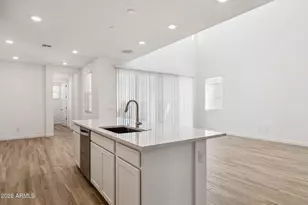 7006 W Pinnacle Vista Dr, Peoria, AZ 85383 - Photo 8