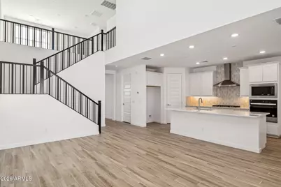 27415 N 69th Lane, Peoria, AZ 85383 - Photo 6