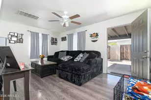 2142 E Taylor St, Phoenix, AZ 85006 - Photo 26