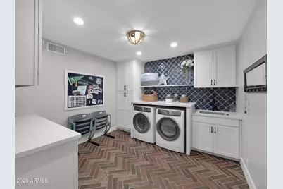 223 W Augusta Avenue, Phoenix, AZ 85021 - Photo 34