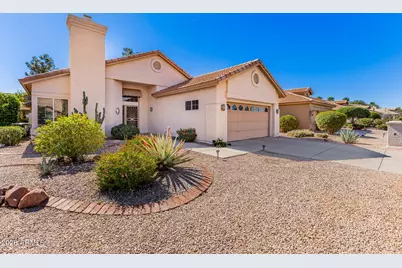 9417 E Cedar Waxwing Drive, Sun Lakes, AZ 85248 - Photo 2