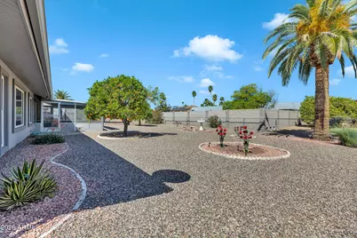 10232 W Sutters Gold Lane, Sun City, AZ 85351 - Photo 22