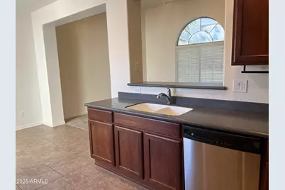 26708 N Babbling Brook Drive, Phoenix, AZ 85083 - Photo 14