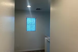 26708 N Babbling Brook Dr, Phoenix, AZ 85083 - Photo 28