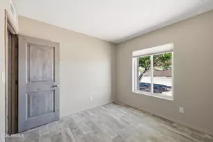 4650 S Parkside Dr, Tempe, AZ 85282 - Photo 16