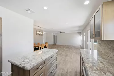 4650 S Parkside Drive, Tempe, AZ 85282 - Photo 12