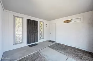 4650 S Parkside Dr, Tempe, AZ 85282 - Photo 4