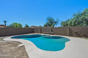 4650 S Parkside Dr, Tempe, AZ 85282 - Photo 28