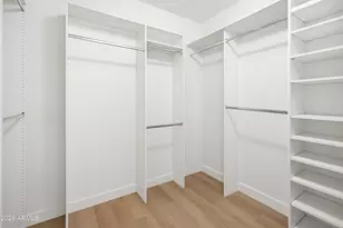 8100 E Camelback Rd, Scottsdale, AZ 85251 - Photo 18