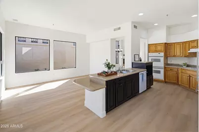 8100 E Camelback Road #64, Scottsdale, AZ 85251 - Photo 10