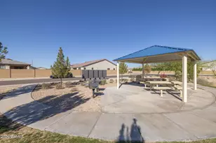 7528 West Odeum Ln, Phoenix, AZ 85043 - Photo 38