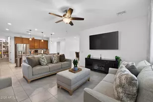 7528 West Odeum Ln, Phoenix, AZ 85043 - Photo 8