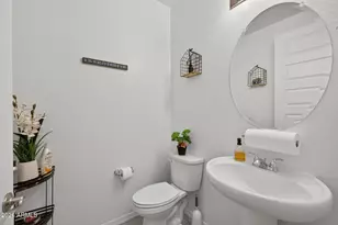 7528 West Odeum Ln, Phoenix, AZ 85043 - Photo 24