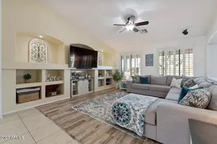 2624 W Summerside Rd, Phoenix, AZ 85041 - Photo 4