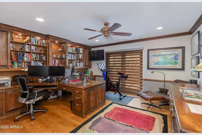 2737 E Arizona Biltmore Circle #2, Phoenix, AZ 85016 - Photo 10