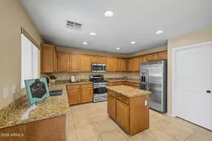 2321 W Steed Ridge, Phoenix, AZ 85085 - Photo 8